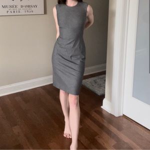 BNWOT Banana Republic Grey Office Dress - Size 6 - Versatile Elegance!